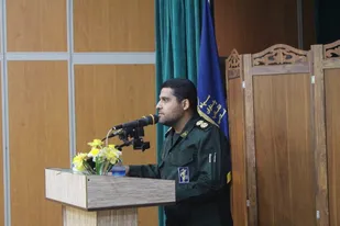 دور شدن از آموزه&zwnj;های اسلامی هدف دشمن است
