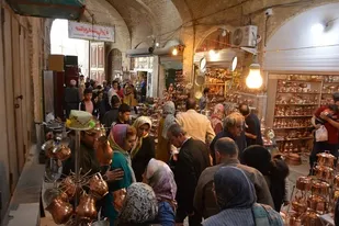 فروش بیش از سی میلیارد تومان صنایع دستی یزد