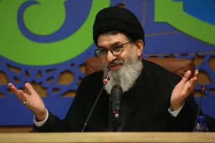 کسانیکه نایب امام(عج) را حمایت نمی کنند از امام عصر(عج) حمایت نخواهند کرد