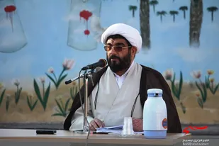افزایش بصیرت از راه های مقابله با هجمه فرهنگی دشمن است