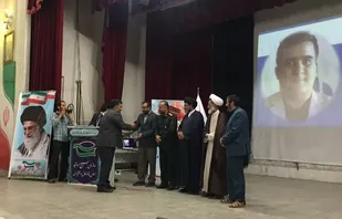 تجلیل از اساتید فناور و ورزشکار بسیجی دانشگاه آزاد شهرکرد