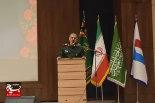 بسیجیان جوان آبادان تجلیل شدند