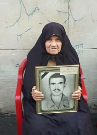 برگزاری مراسم روز مادر در جوار مادران شهیدان جنگ تحمیلی