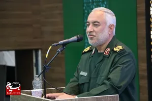 سرباز باعث اقتدار و امنیت کشور است/ نیروهای مسلح سرباز نظام مقدس جمهوری اسلامی هستند