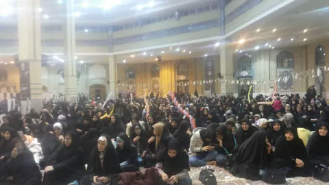 جشن میلاد حضرت زهرا با حضور هنرمندان بسیجی در ایلام