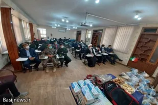 تجلیل از کادر درمان و توزیع بسته های معیشتی در بیمارستان علی اصغر زاهدان