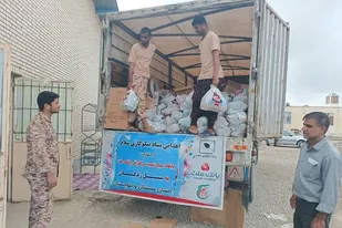 ارسال ۷۰۰ بسته غذایی توسط بسیجیان به مناطق سیل&zwnj;زده استان سیستان و بلوچستان