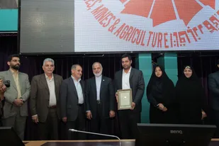 ذوب آهن برگزيده دريافت تنديس رعايت حقوق مصرف كننده شد