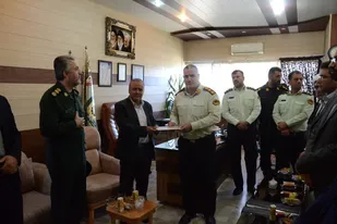 دیدار مسئولان شهرستان ملایر با فرمانده انتظامی به مناسبت هفته فراجا