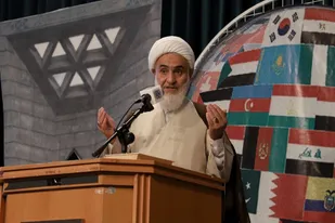 ظهور انقلاب اسلامی در ایران بازخوانی دین حقیقی و اسلام ناب محمدی است