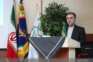 جهاد تبیین در ادارات دولتی مبارزه با فساد است / شهدای کارمند بهترین الگوی مسئولان اجرایی هستند