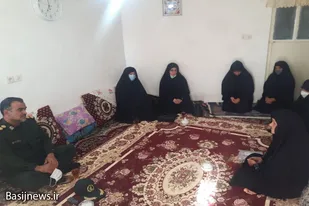 بازدید فرمانده سپاه تویسرکان&nbsp; از پایگاه بسیج ام ابیها و ساره