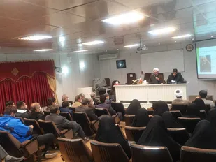 نشست مسئولين بسيج اساتيد و بسيج دانشجويي استان مركزي
