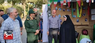 نمایشگاه هفته دفاع مقدس به همت ناحیه مقاومت بسیج امام سجاد(ع) باشکوه برگزار شد