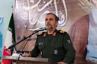 کسانی که میتوانند، ولی در انتخابات شرکت نکنند در پیشگاه شهدا و امام شهدا مسئولند
