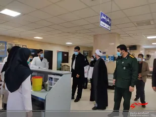 فرمانده سپاه نقده از پرستاران این شهرستان تجلیل کرد