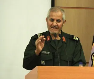 تجلیل از ایثارگران شکرگزاری از خدا برای پوشیدن&nbsp;لباس رزمندگی است&nbsp;