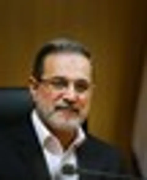 آغاز پرداخت قسط اول پاداش فرهنگیان بازنشسته از ۱۰ روز آینده/ هیچ وزارتخانه‌ای پاداش پایان خدمت ۹۶ کارکنان خود را نداده است