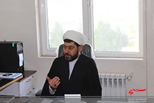 امام خمینی (ره) ارکان و ستون&zwnj;های کفر و نفاق را رو به پوچی بردند