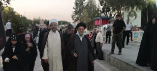 بازدید نماینده ولی فقیه و امام جمعه شهر اصفهان و مسئول نمایندگی ولی&zwnj;فقیه در سپاه حضرت صاحب الزمان عج استان اصفهان از گلستان شهدای اصفهان