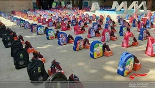 اهدای ۱۵۰۰ بسته لوازم التحریر به دانش&zwnj;آموزان نیازمند لرستان