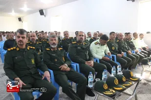 سربازان نماد نیرو&zwnj;های مسلح هستند