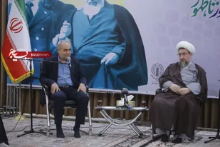 مردم با حضور در صحنه ها پایبندی خود را به نظام نشان می دهند
