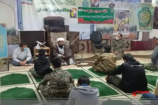 نشست نهضت روشنگری به مناسبت هفته ی بسیج در زاهدان