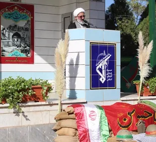 حرکت عظیم اربعین مبنای ظلم ستیزی و مبارزه با مستکبران است.