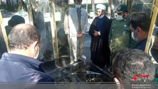 گلباران قبور مطهر شهدای گمنام