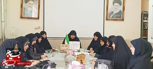 برگزاری جلسه هیئت اندیشه ورز کارگروه های بسیج جامعه زنان سپاه استان لرستان