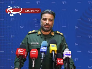 نمایش عظیم اقتدار ملی و رزمایش سراسری &laquo;جان&zwnj;فدا برای ایران امام رضایی&raquo; دربندرسیریک