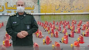 توزیع 600 بسته معیشتی کمک های مومنانه در اسکو