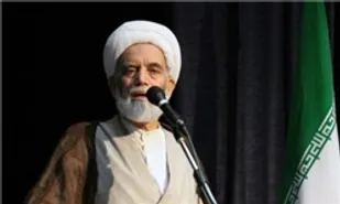 باید فتنه را به خوبی شناخت و چشم آن را کور کرد / تمدید تحریم&zwnj;ها نقض برجام است
