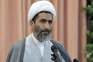 دوستی با استکبار ما را دچار عقب ماندگی می&zwnj;کند