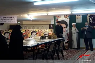 بازدید فرمانده سپاه ناحیه عمار مشهد از کارگاه تولید ماسک در یکی از پایگاه&zwnj;های تابعه