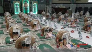 توزیع یک هزار و100 بسته کمک مومنانه در هفته دفاع مقدس