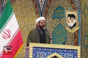 پاسداران در شرایط سختی امید ملت و کشور هستند