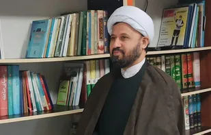 انقلاب اسلامی پیشرو و درخشان