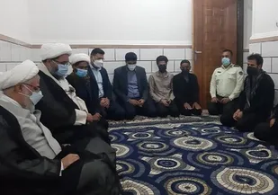 دیدار نماینده ولی فقیه با خانواده شهید مدافع امنیت