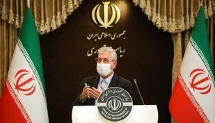 کارمندان تهران از ۵ آبان به صورت ۵۰درصد در محل کار حاضر شوند