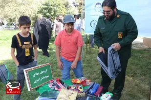 ده هزار بسته نوشت&zwnj;افزار در بین دانش&zwnj;آموزان کم&zwnj;بضاعت البرزی توزیع شد + تصاویر