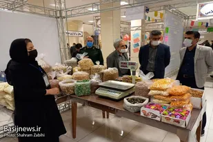 افتتاح نمایشگاه و بازارچه توانمندی&zwnj;ها و تولیدات مددجویان در ملایر