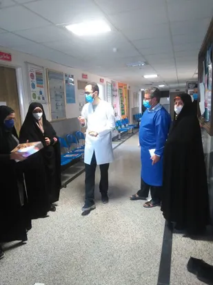 تجلیل خواهران بسیجی از کادر درمانی مرکز جامع سلامت کلاته خیج+ تصاویر