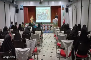 اجرای برنامه&zwnj;های متنوع فرهنگی به مناسبت آزادسازی خرمشهر در حوزه کوثر النبی (س) همدان