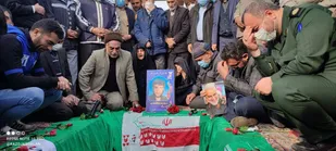 مراسم تشییع و تدفین شهید تازه تفحص شده دوران دفاع مقدس شهید بسیجی پرویز محمدی در شهرستان رازوجرگلان