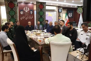 جلسه هماهنگی برگزاری سوگواره &laquo;آقای شهید ایران&raquo; با حضور دکتر صمیمیان، فرماندار شهرستان سمنان&nbsp;