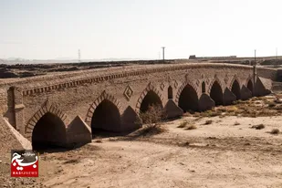 پایان احیای گلدسته&zwnj;های ضلع جنوب شرقی پل تاریخی سالار در رشتخوار