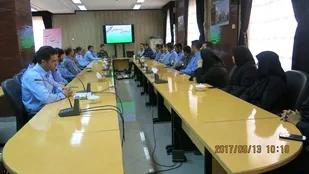 رکود بازارشاغلین کارخانجات را به 40 کارگر رساند
