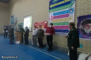 همايش تقدير از مدافعان سلامت و کادر درمان قهاوند
